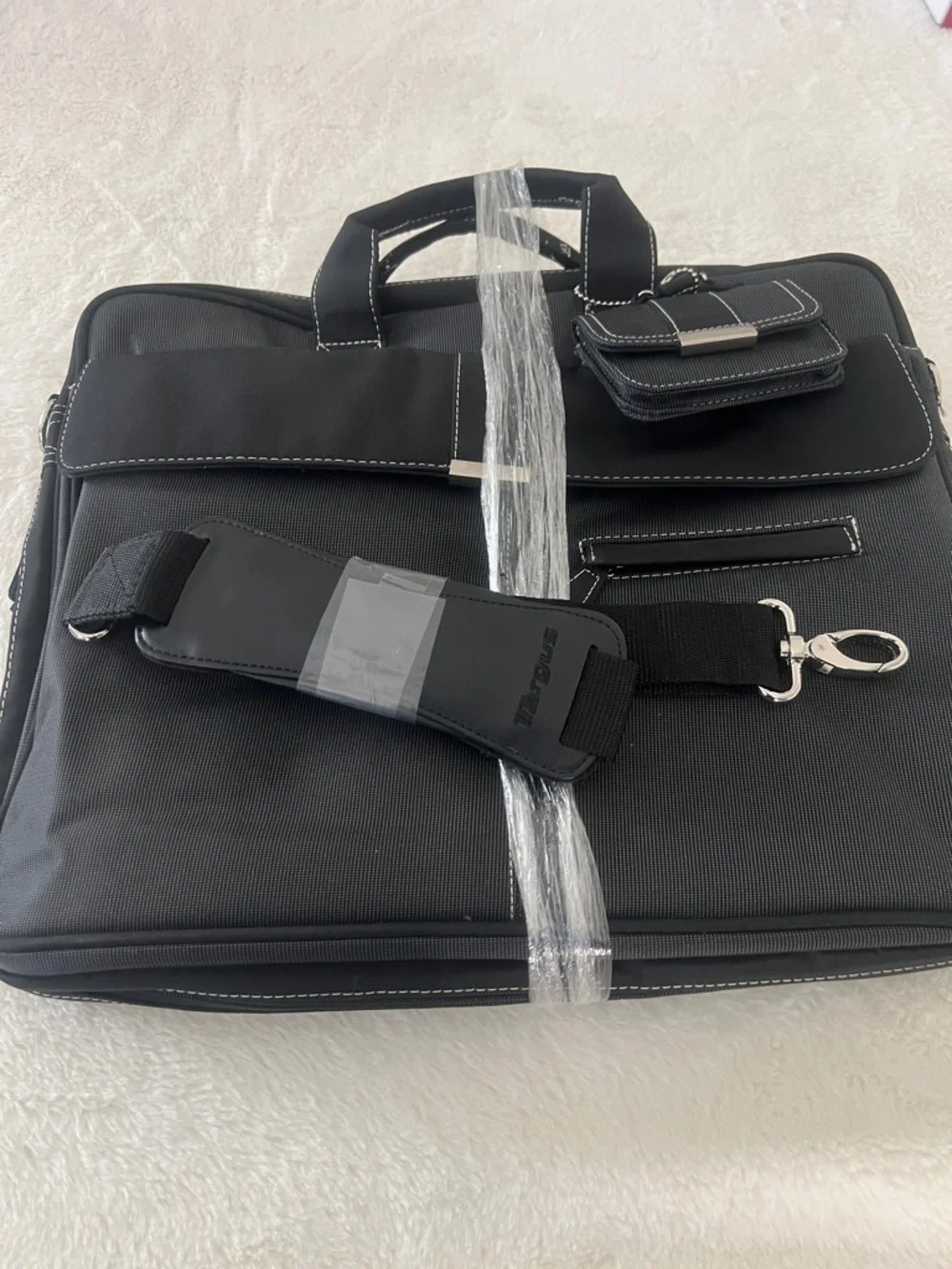NEW unisex Targus Black Laptop Briefcase, extra wallet,Removable Shoulder Strap